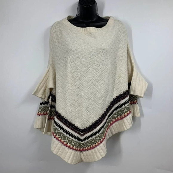 Anthropologie Tops - Anthropologie Sleeping On Snow Women's Off White Poncho Asymmetrical Size XS/S